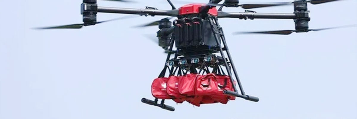 Drone-with-Mounted-Equipment-for-Ultra-Efficient-Emergency-Rescue-5